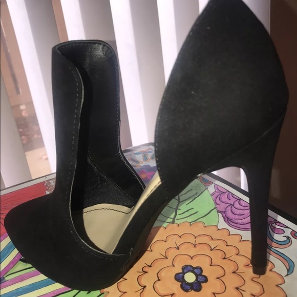 Black sued pumps - Picture 7 of 8